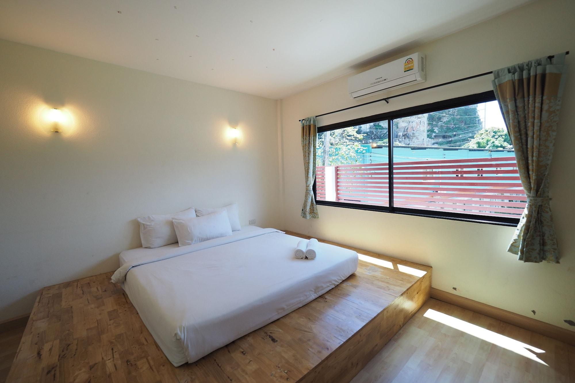 Pine Home Krabi town Buitenkant foto