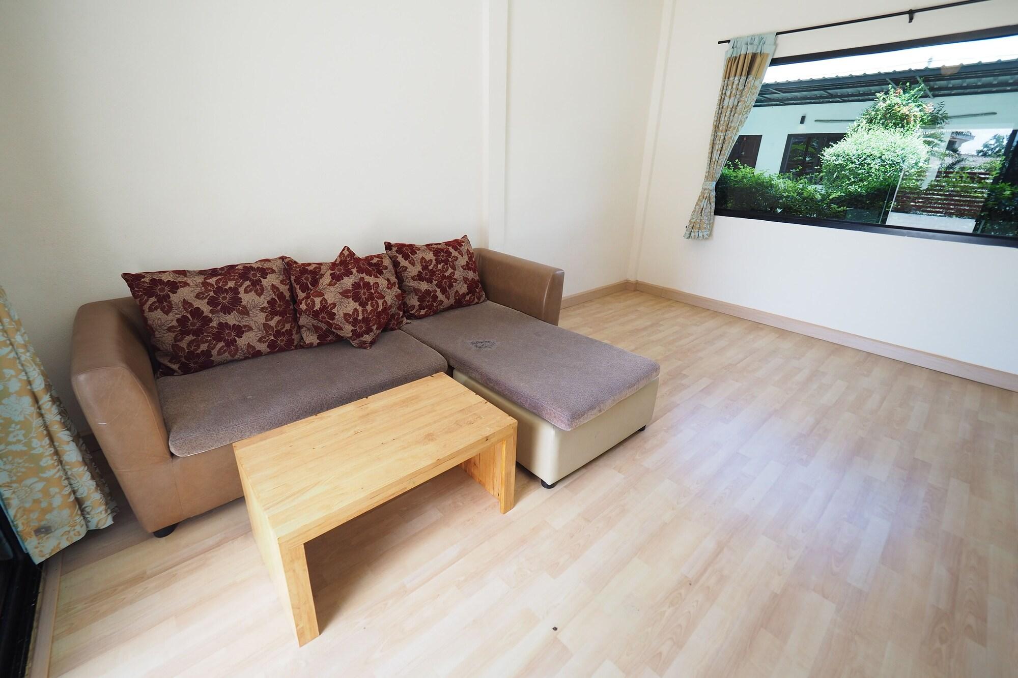 Pine Home Krabi town Buitenkant foto
