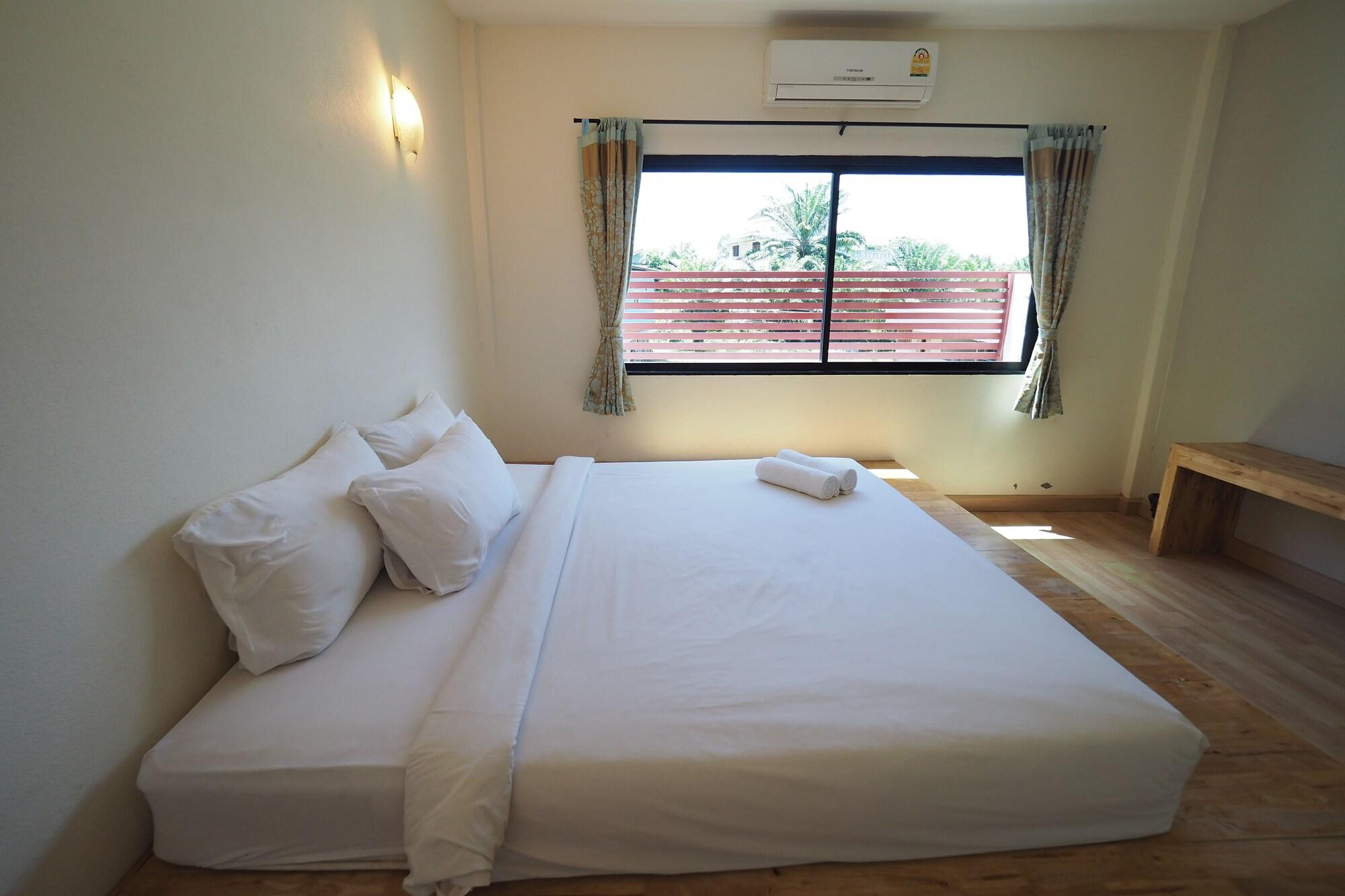 Pine Home Krabi town Buitenkant foto