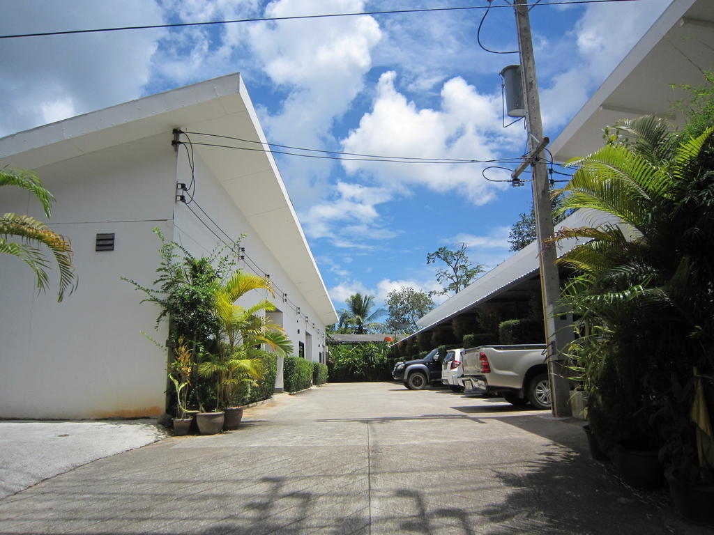 Pine Home Krabi town Buitenkant foto