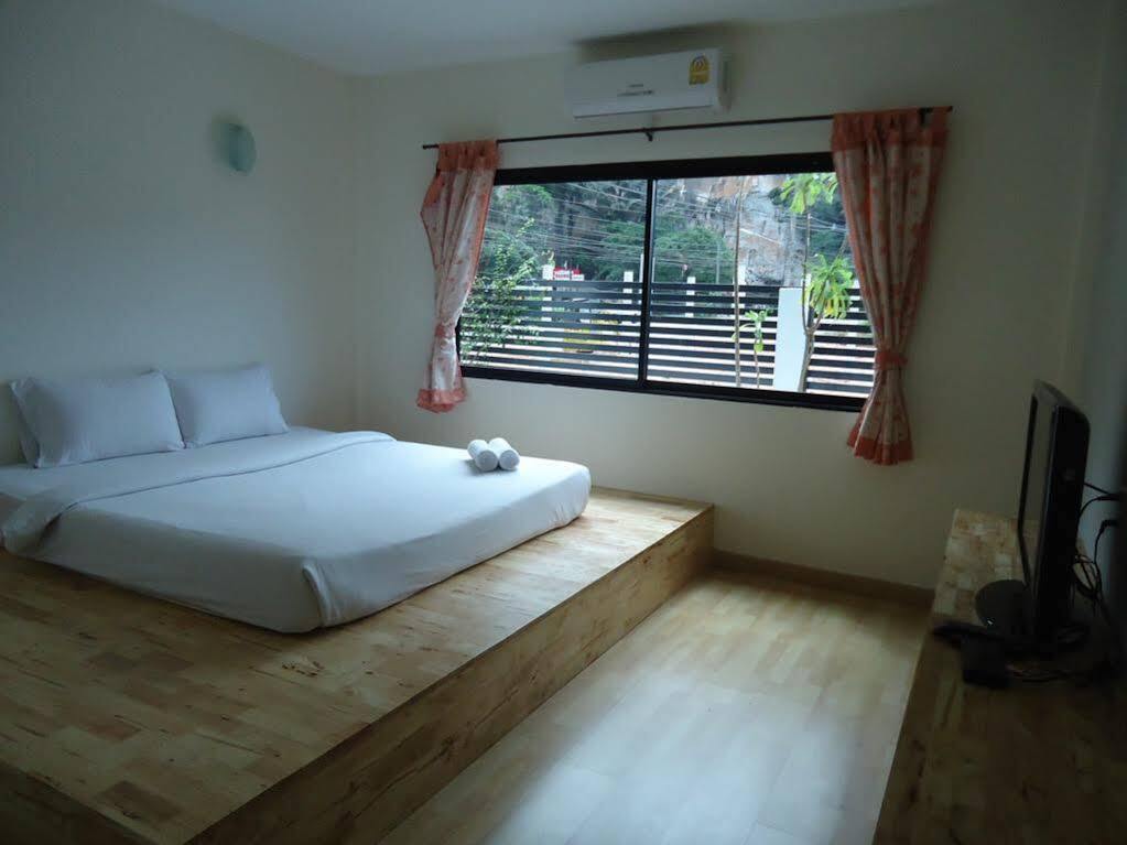 Pine Home Krabi town Buitenkant foto