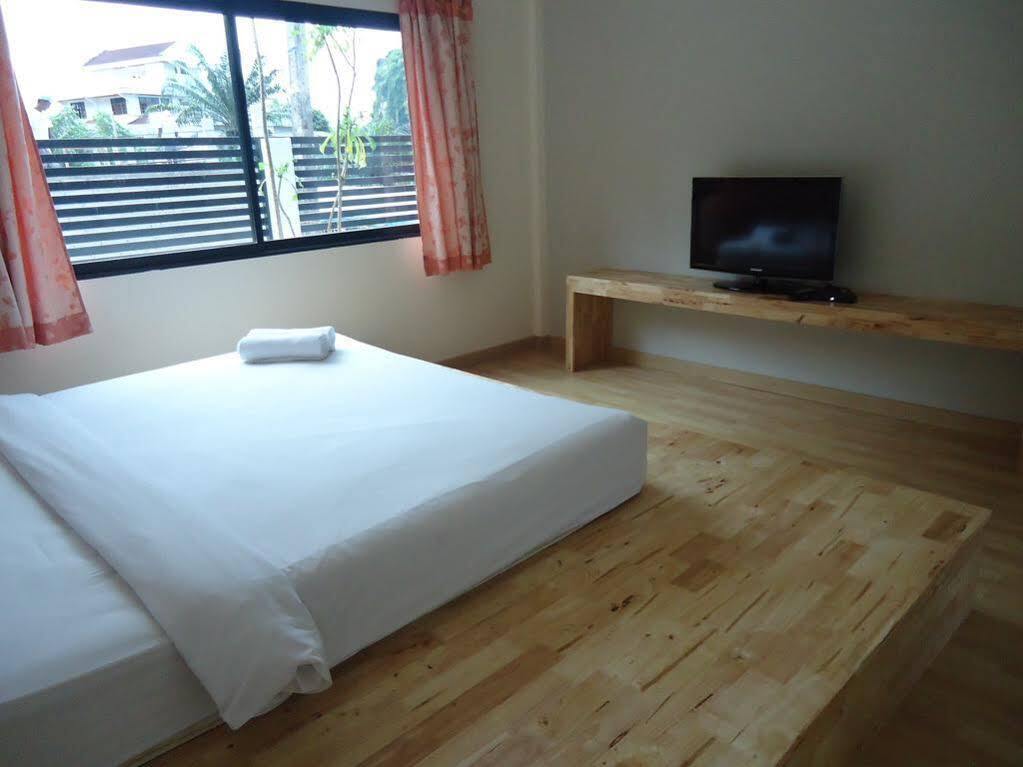 Pine Home Krabi town Buitenkant foto